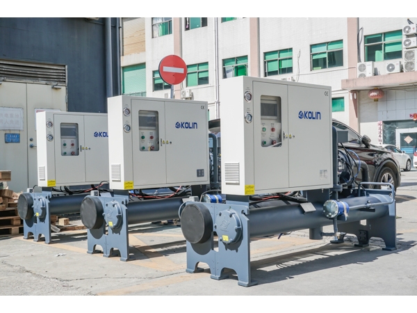 科（kē）淩製冷告訴你（nǐ）水冷式冷水機和風冷式冷水機有何區別